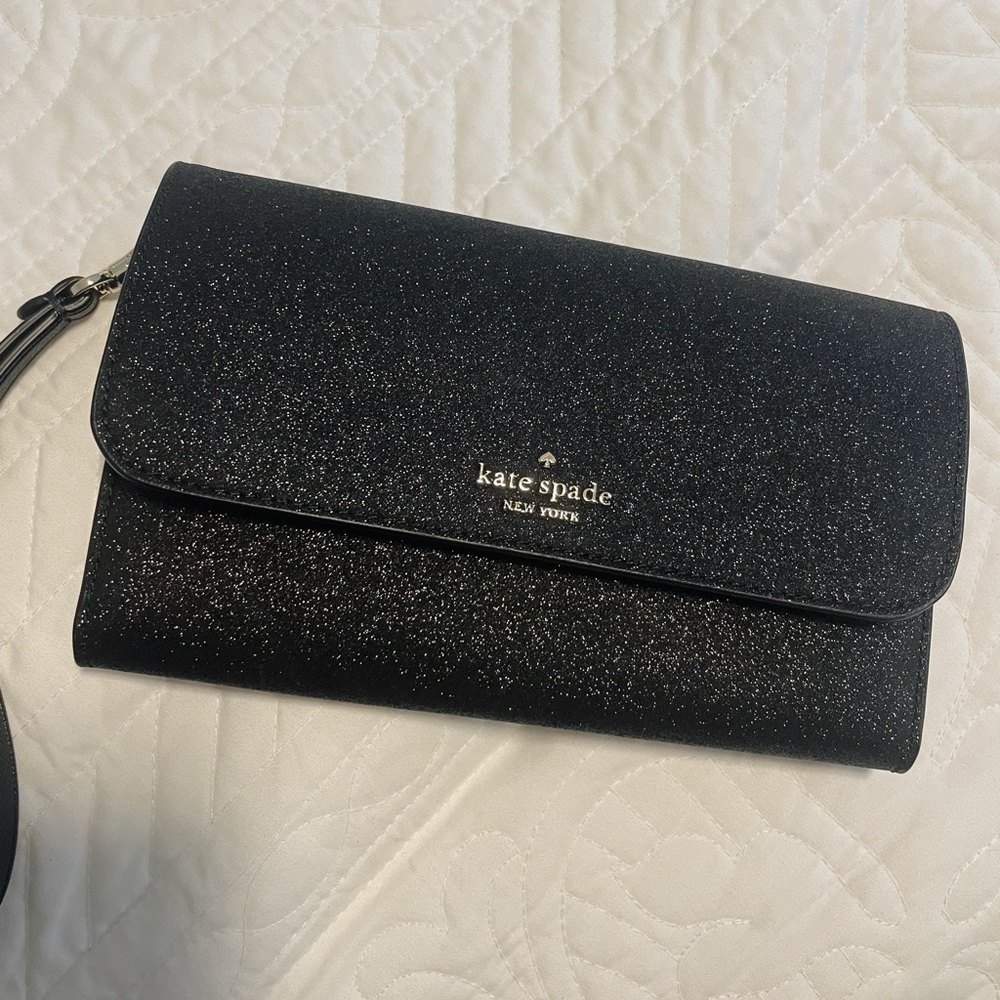 Brand new in box Kate Spade clutch/wallet - Picture 2 of 5